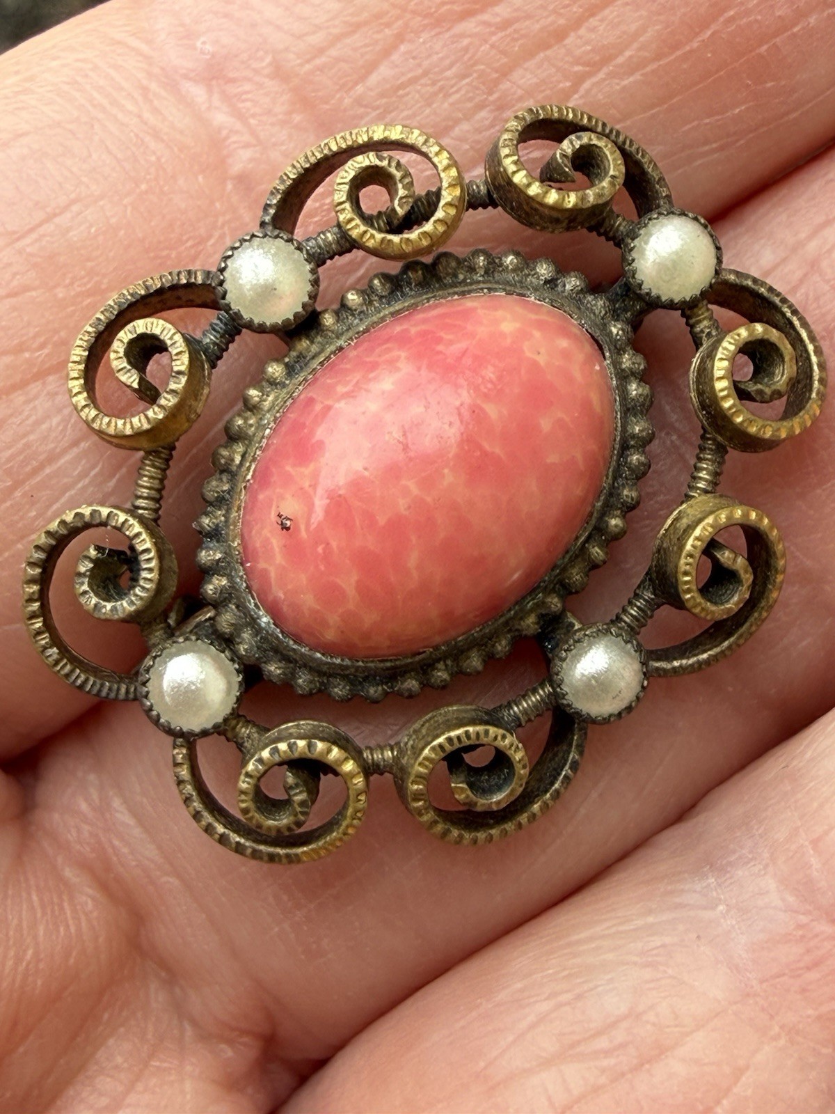 Antique Victorian Peachy Pink Peking Glass Baby Seed Pearls Gold Wash Pin Brooch