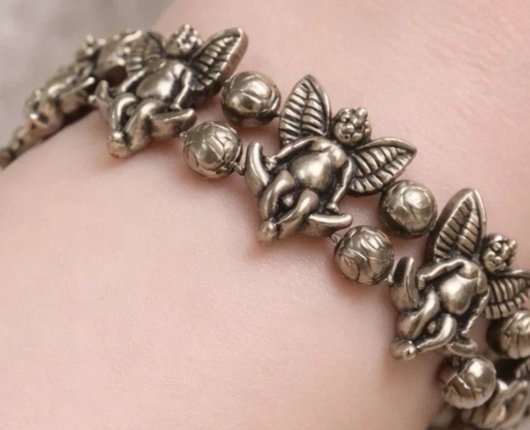 Vintage Cherub Cupid Angel Link Bracelet Bronze Tone Figural Romantic Gothic