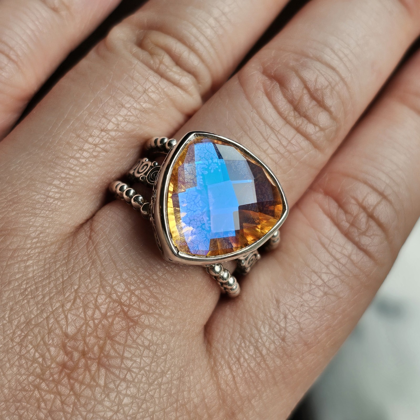 Sajen 925 Sterling Silve Rainbow Champagne Quartz Ornate Ring Size 10 – 15.36 g