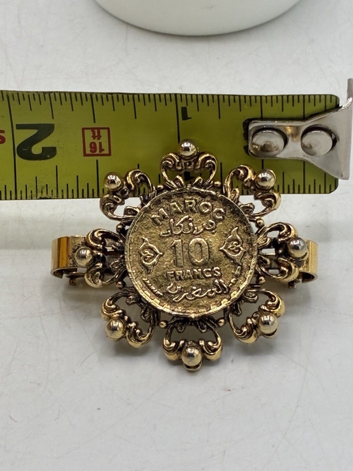 Moroccan 10 Francs Coin Scarf Clip Gold Tone Filigree Vintage Morocco
