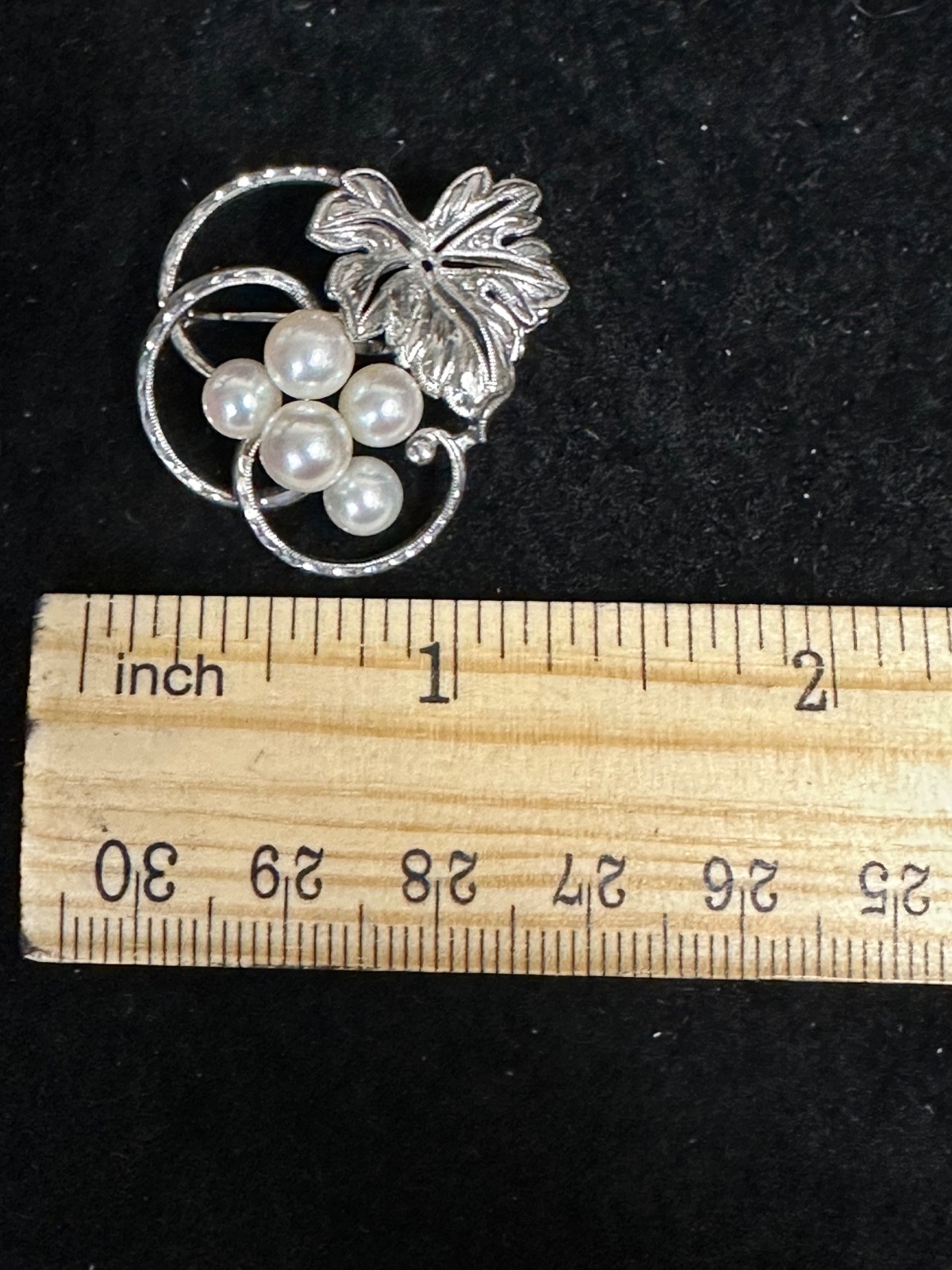 Mikimoto Sterling Pearl, Grape Leaf Pin