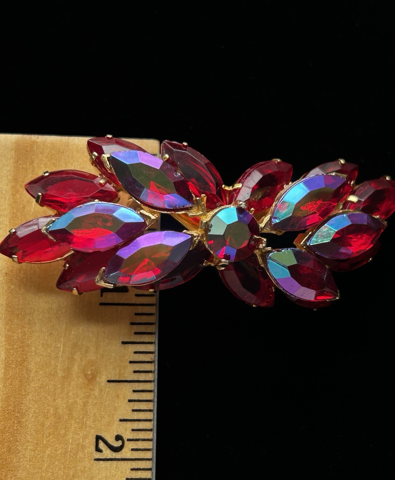 Vintage Red AB Marquise Rhinestone Gold Tone Cluster Brooch Pin 21g