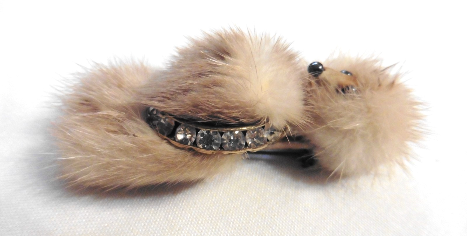 Vintage 1950’s 1960s Mink Fur Dog Brooch Faux Gold/silver/diamond Great Detail