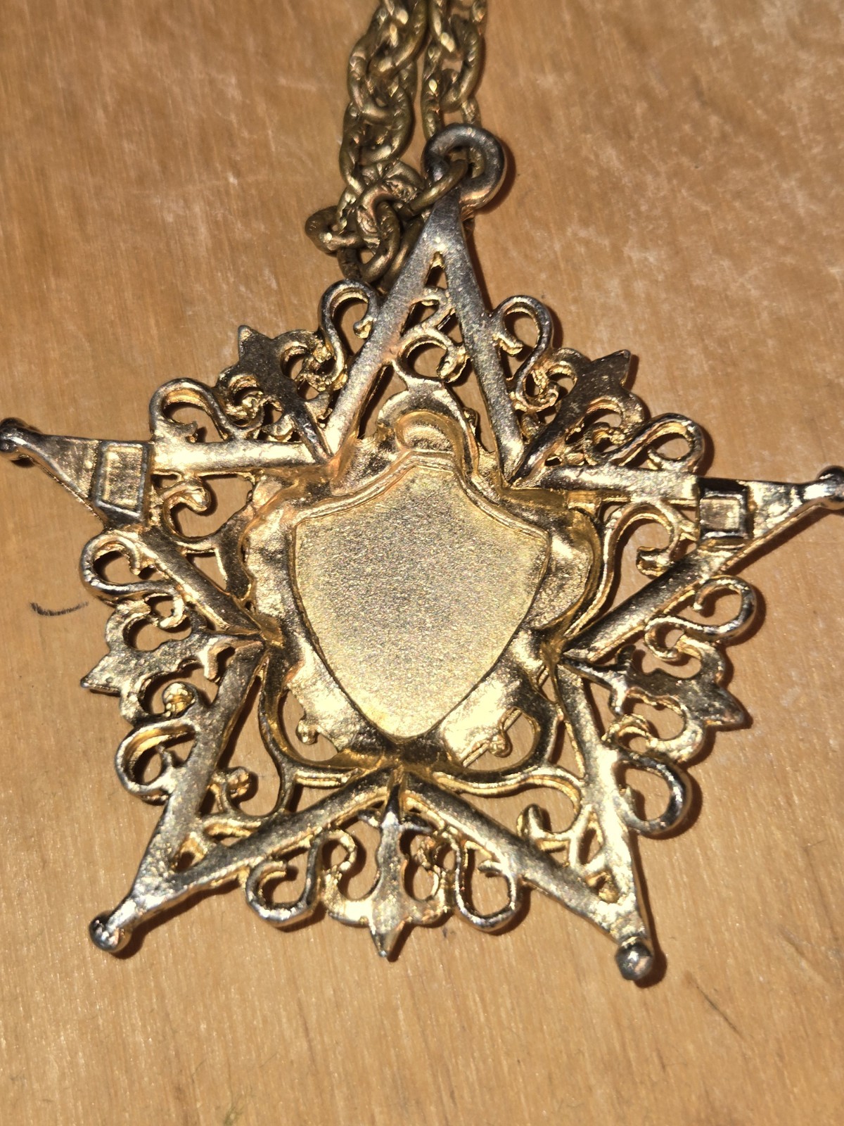 Star Crown Shield Heraldic Necklace & POST EARRINGS 1950’s 1960’s Red Enamel