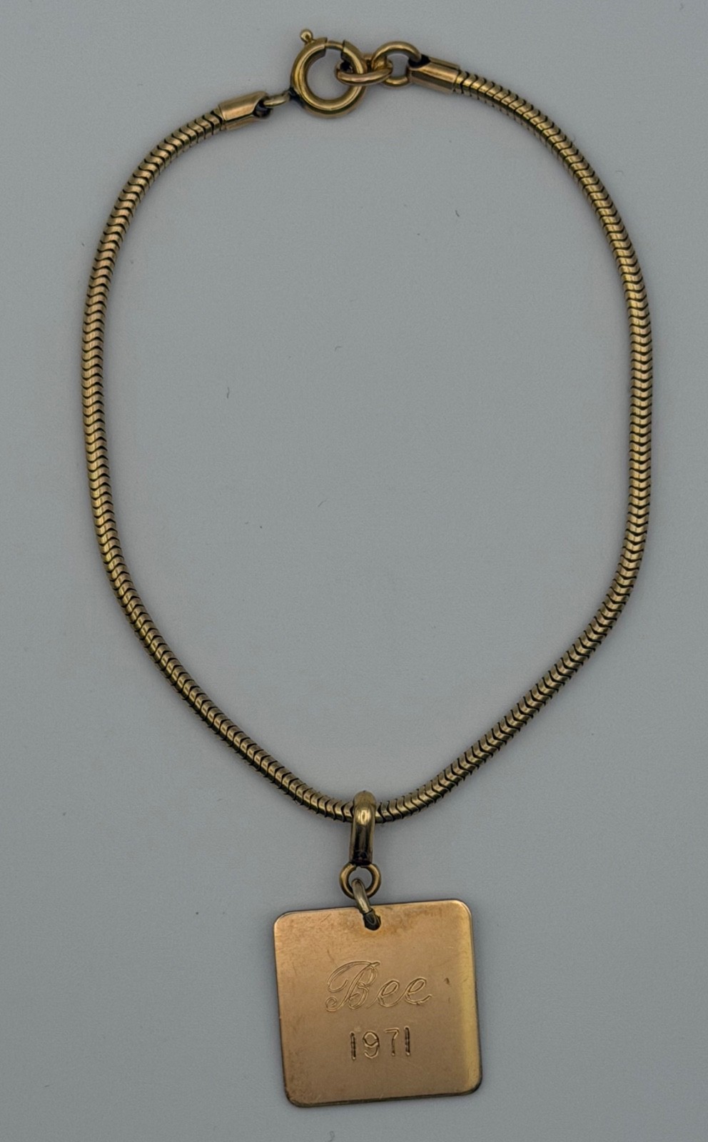 Vintage FORSTNER 1/20 12K GF Snake Chain 7″ Bracelet Engraved Bee 1971 Charm