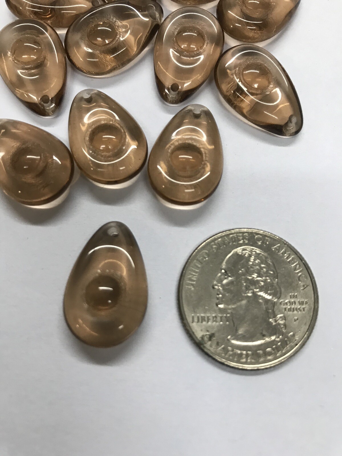 22MM VINTAGE GLASS WEST GERMAN TRANSPARENT SMOKEY TOPAZ PENDANT (16 PCS)