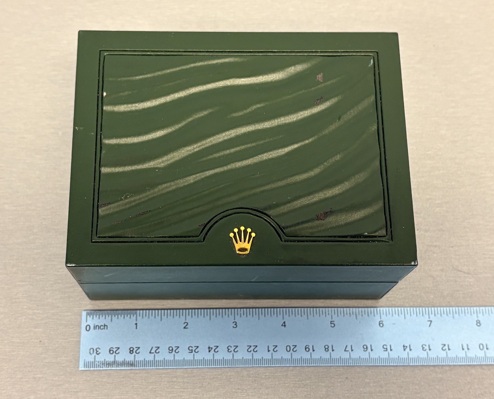 AUTHENTIC GREEN WAVE PATTERN ROLEX WRIST WATCH DISPLAY BOX- NICE!