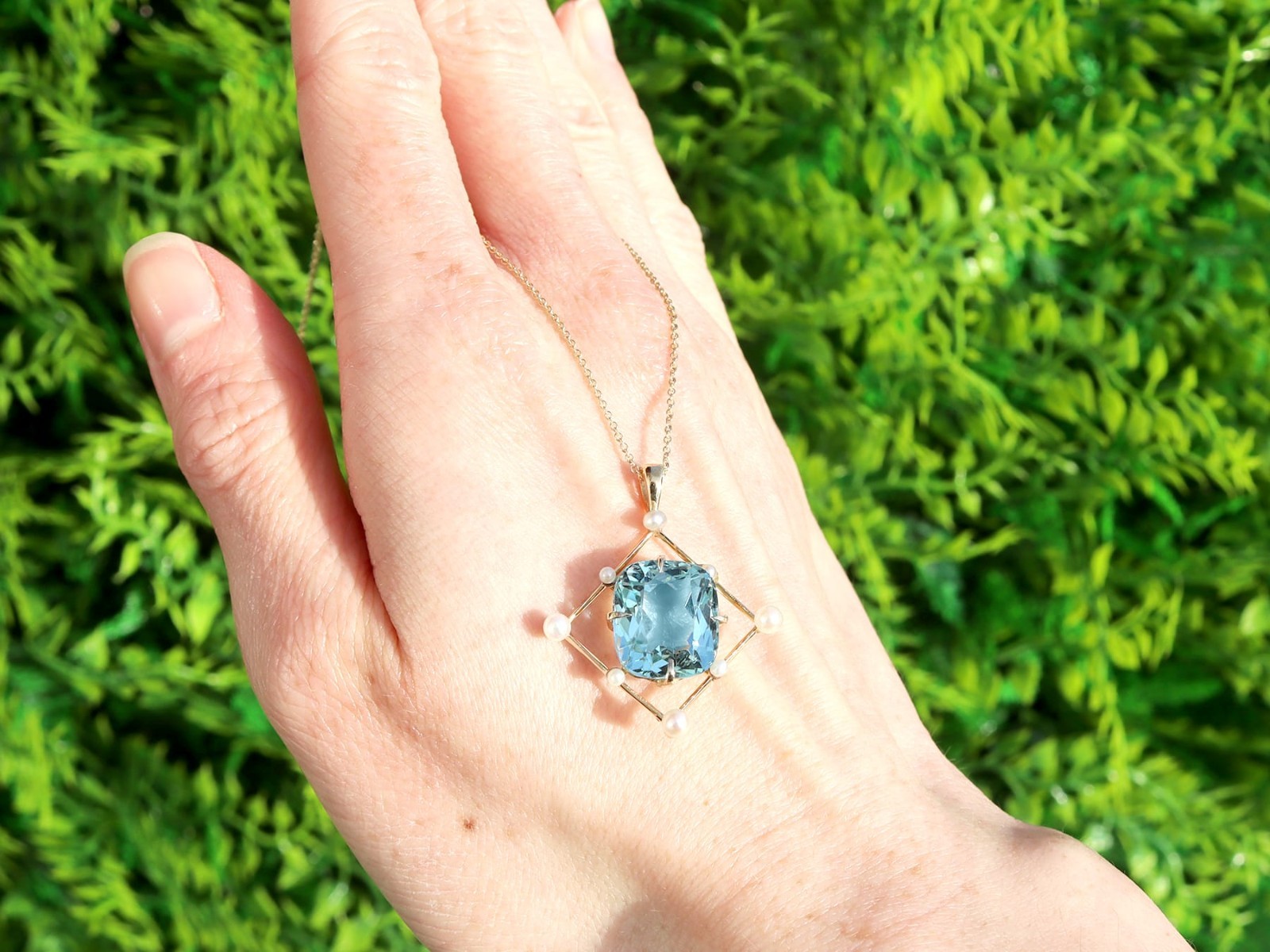 Antique 8.50Ct Aquamarine and Pearl 12k Yellow Gold Pendant Circa 1930