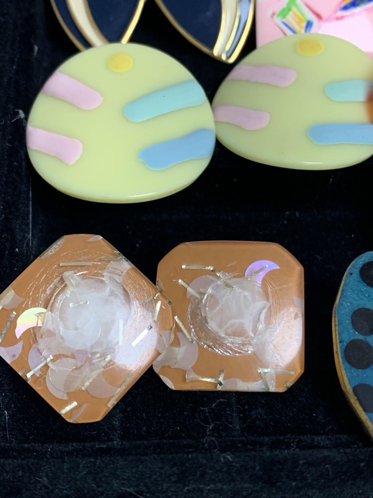 Vintage Mod Pop Art Clip-On Earrings Lot 60s 70s 80s Colorful 17pc Dauplaise