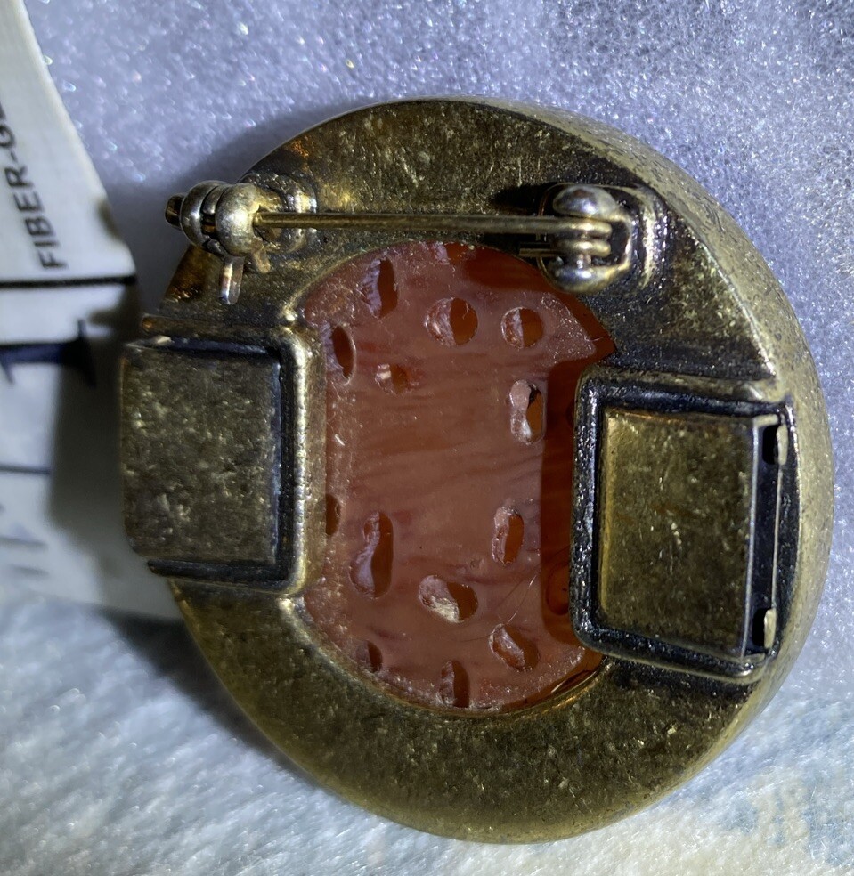 Beautiful Gold Tone Glass Cabi Pine Brooch (only) Great Shape