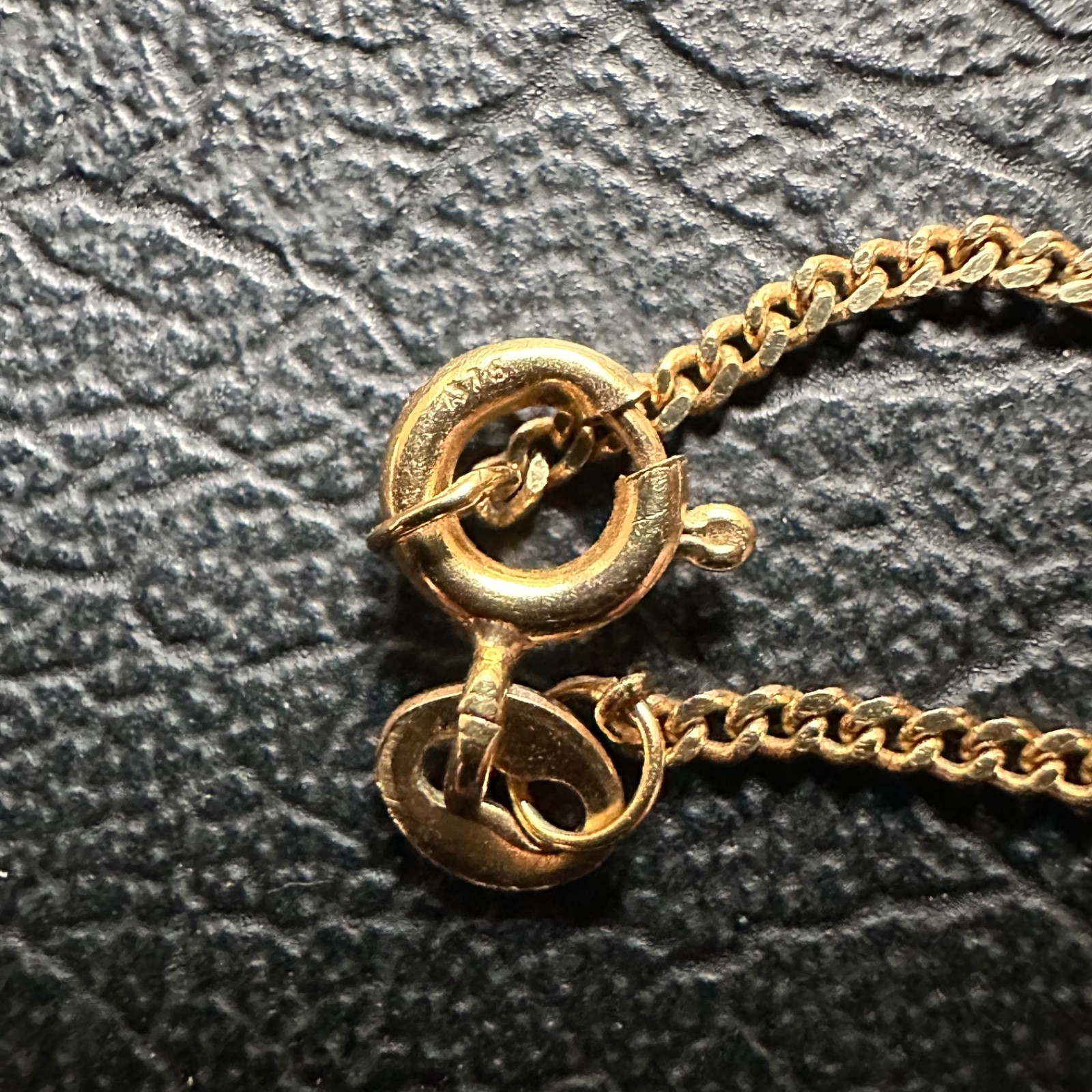 Vintage 375 AGRM 9ct 9k carat Yellow gold Necklace chain 45cm long 2.6g