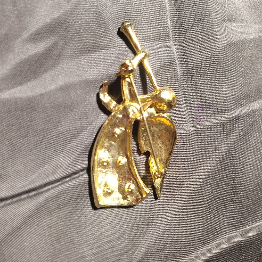 Lovvely Slver Starr Vintage Gold Tone Angel Blowing Horn With Rhinestones