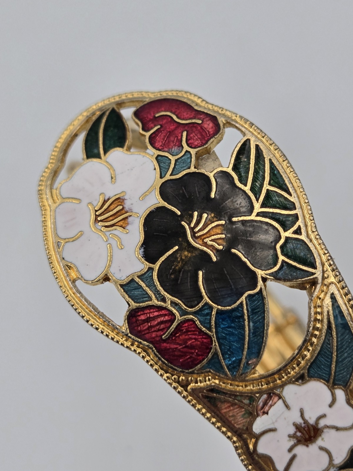 ​Vintage Taiwan ROC Cloisonné Enamel Floral Bypass Hinged Bangle Bracelet…