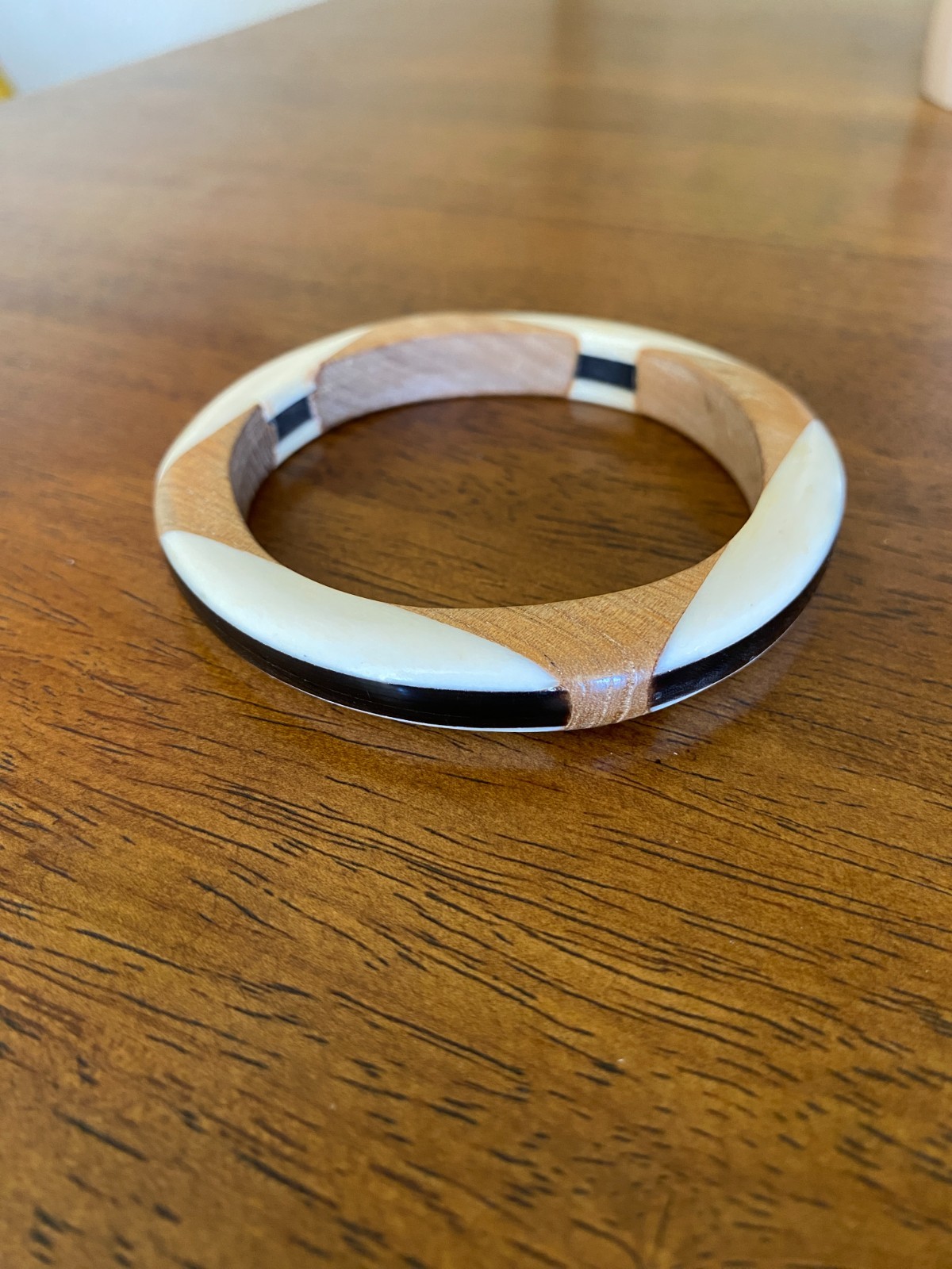 Lucite & Wood Bangle Bracelet Black White Brown