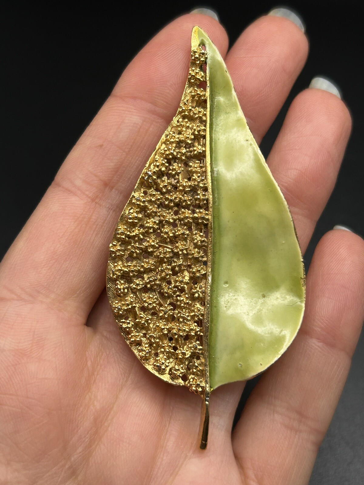 Vintage BSK Lime Green Enamel Leaf Brooch & Clip On Earrings Set