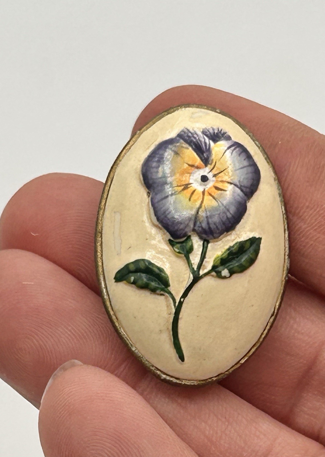 Vintage Ceramic Hand Painted Blue Flower Brooch Not Marked 1.25″