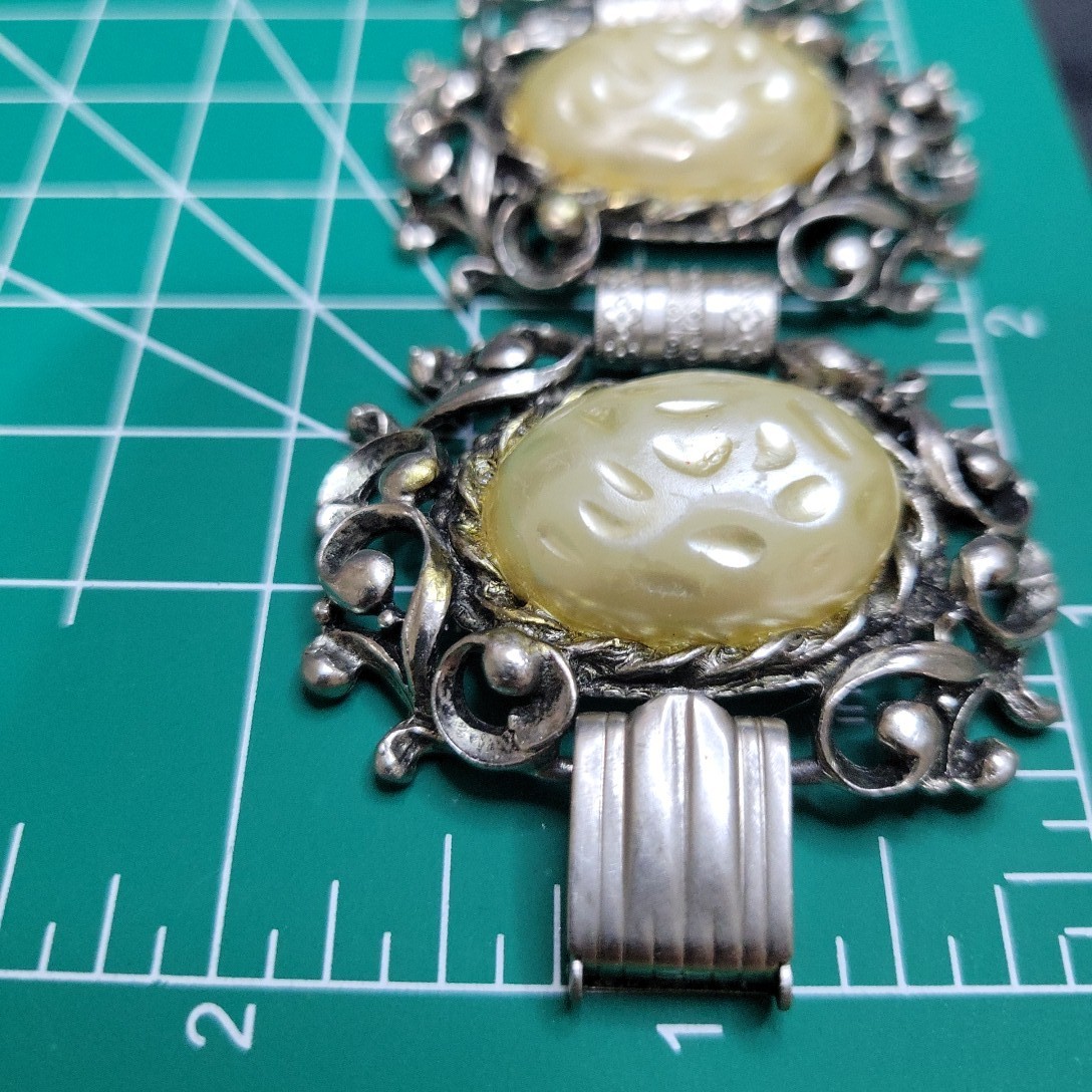 Vintage Silver Tone Faux Pearl Molded Resin Panel Bracelet 7.25in Victorian 60s