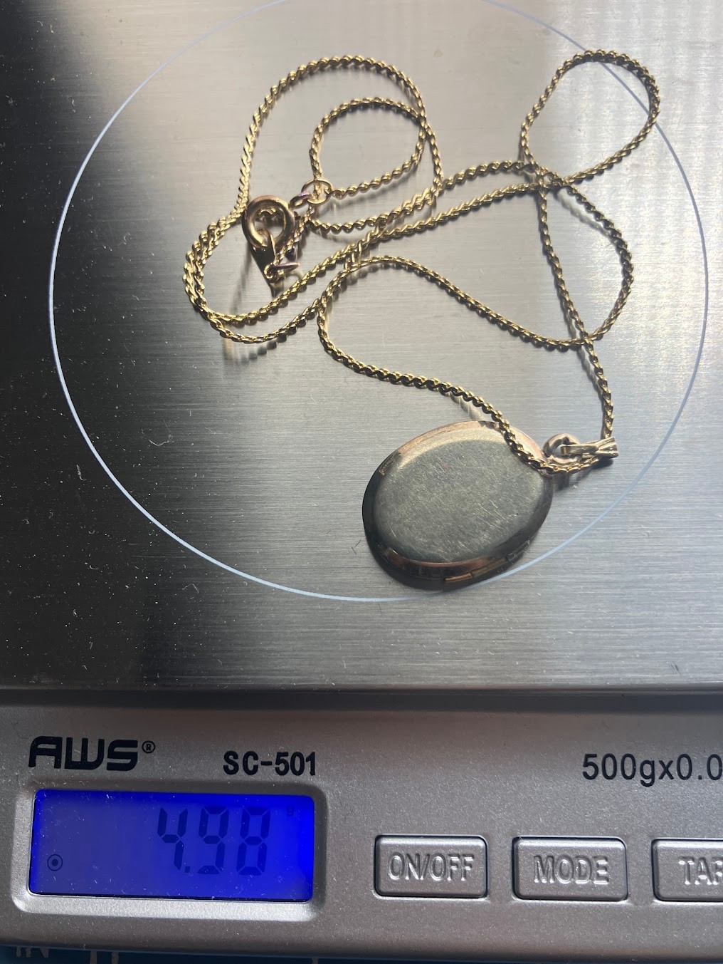 Vintage Locket Pendant Necklace Sterling Silver Vermeil Etched Flower 4g READ