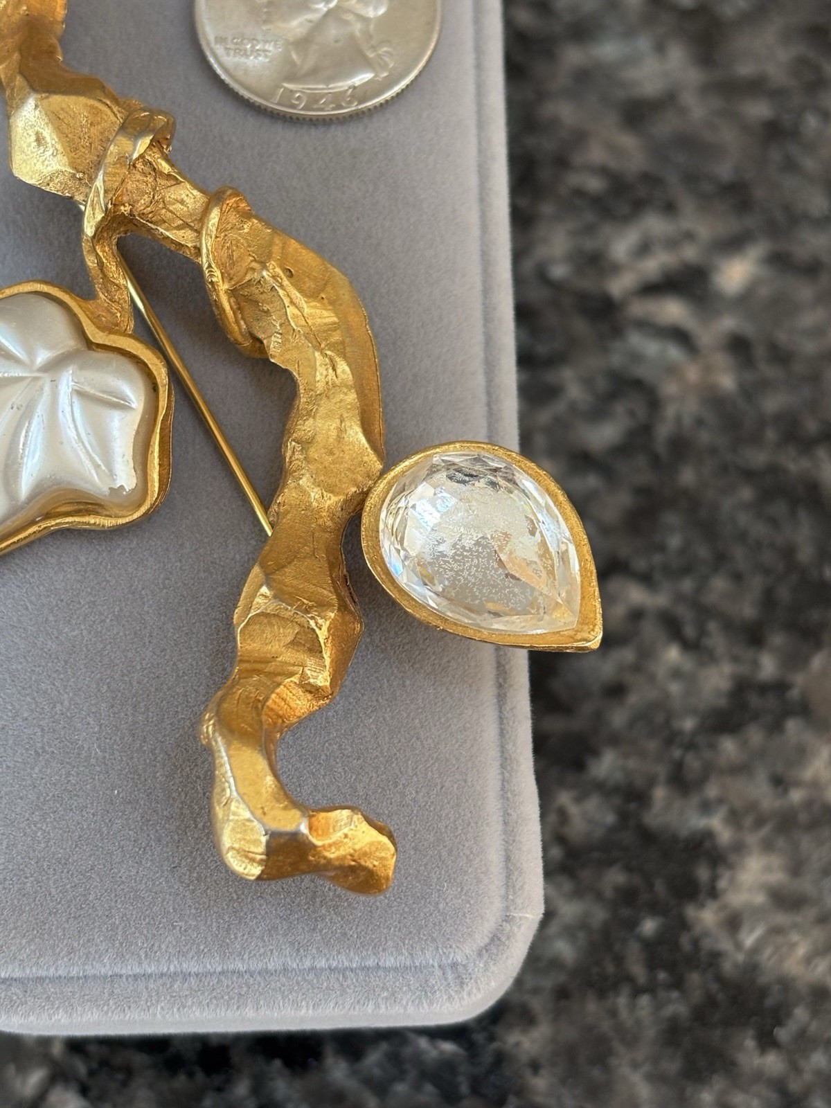 Vintage Antigona Paris Large Gold Plated Tree Branch Leaf Nature Brooch 3.75”