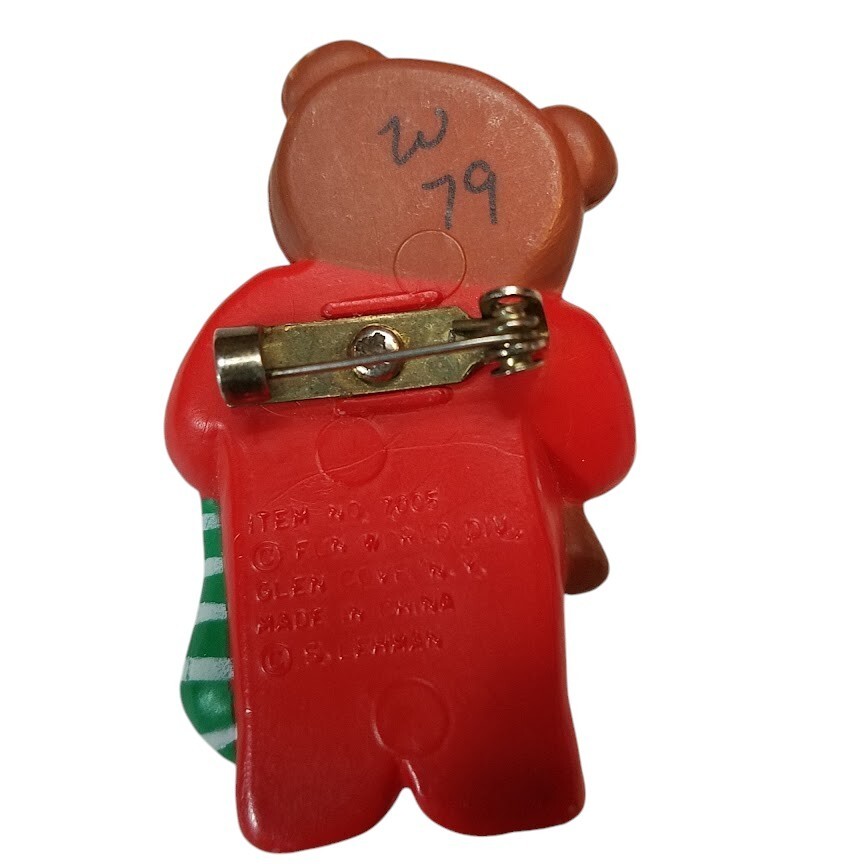 Christmas Pin Brooch 1979 Bear In PJ’s Stocking 7003 S. Lehman Fun World Vintage