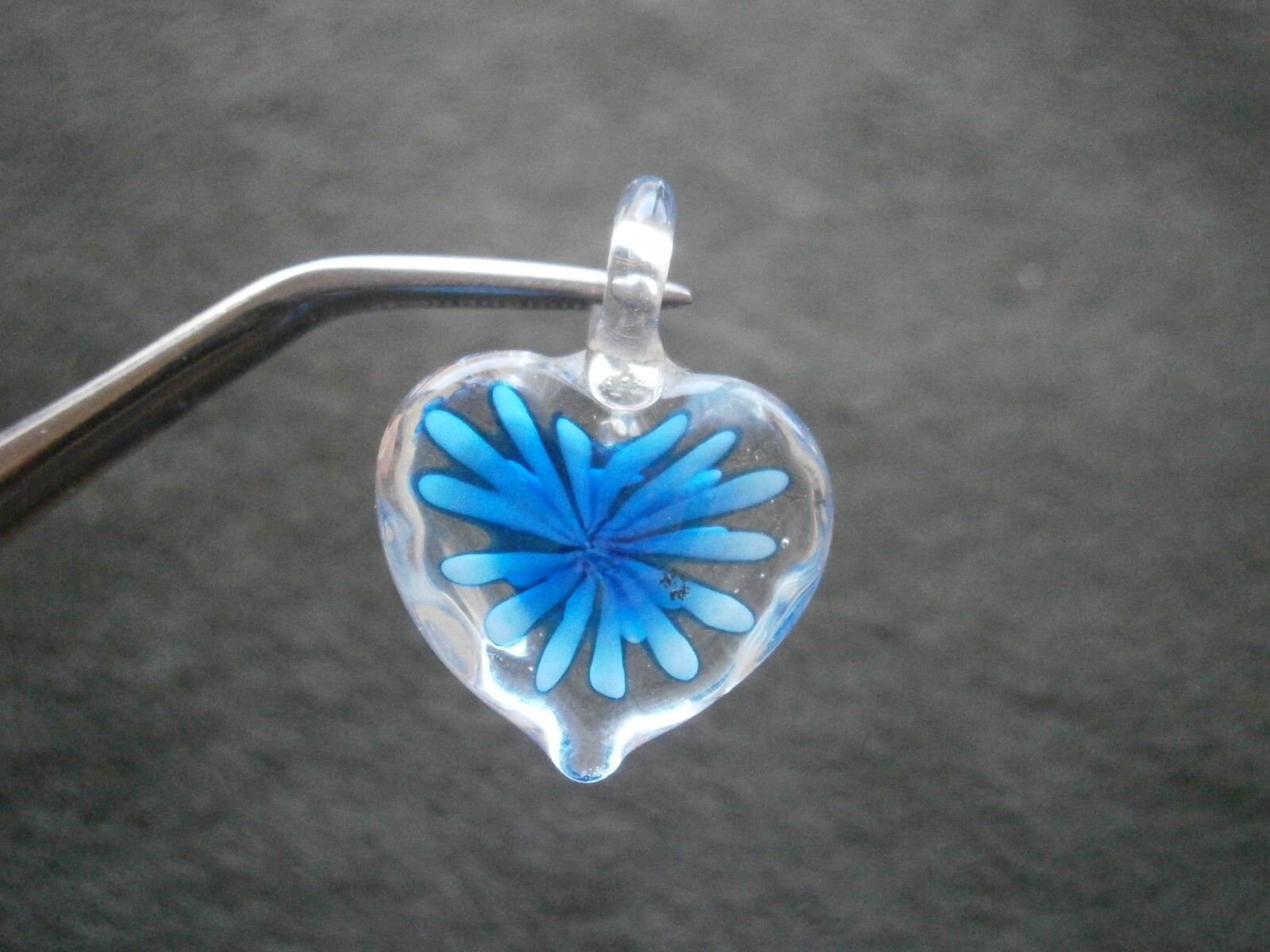 Handblown Blue Flower in Heart Vintage Glass Pendant 3.3g