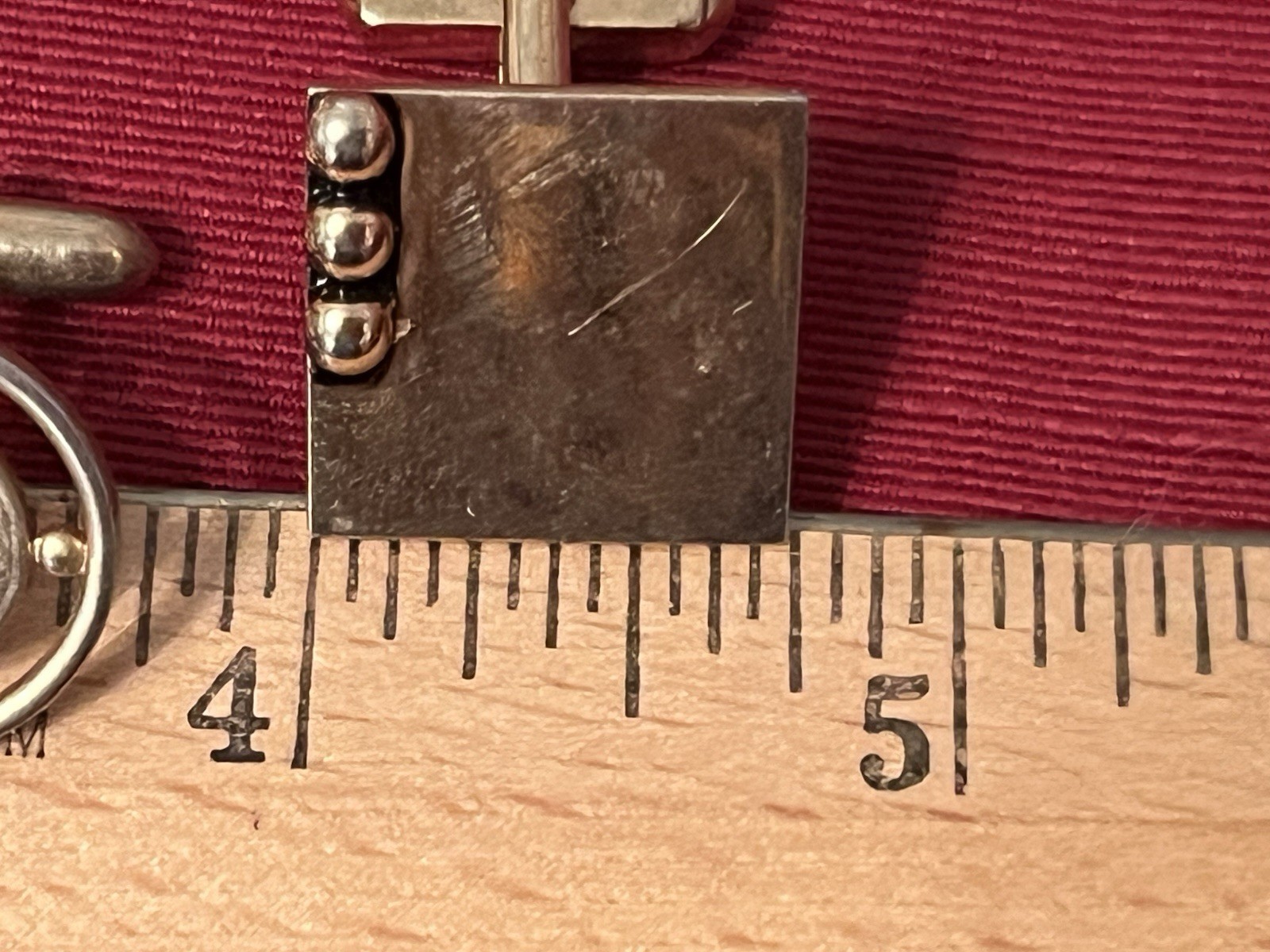 VINTAGE LOT SWANK MENS 1 TIE CLIP 2 SETS CUFF LINKS & ORIGINAL HINGED CASE