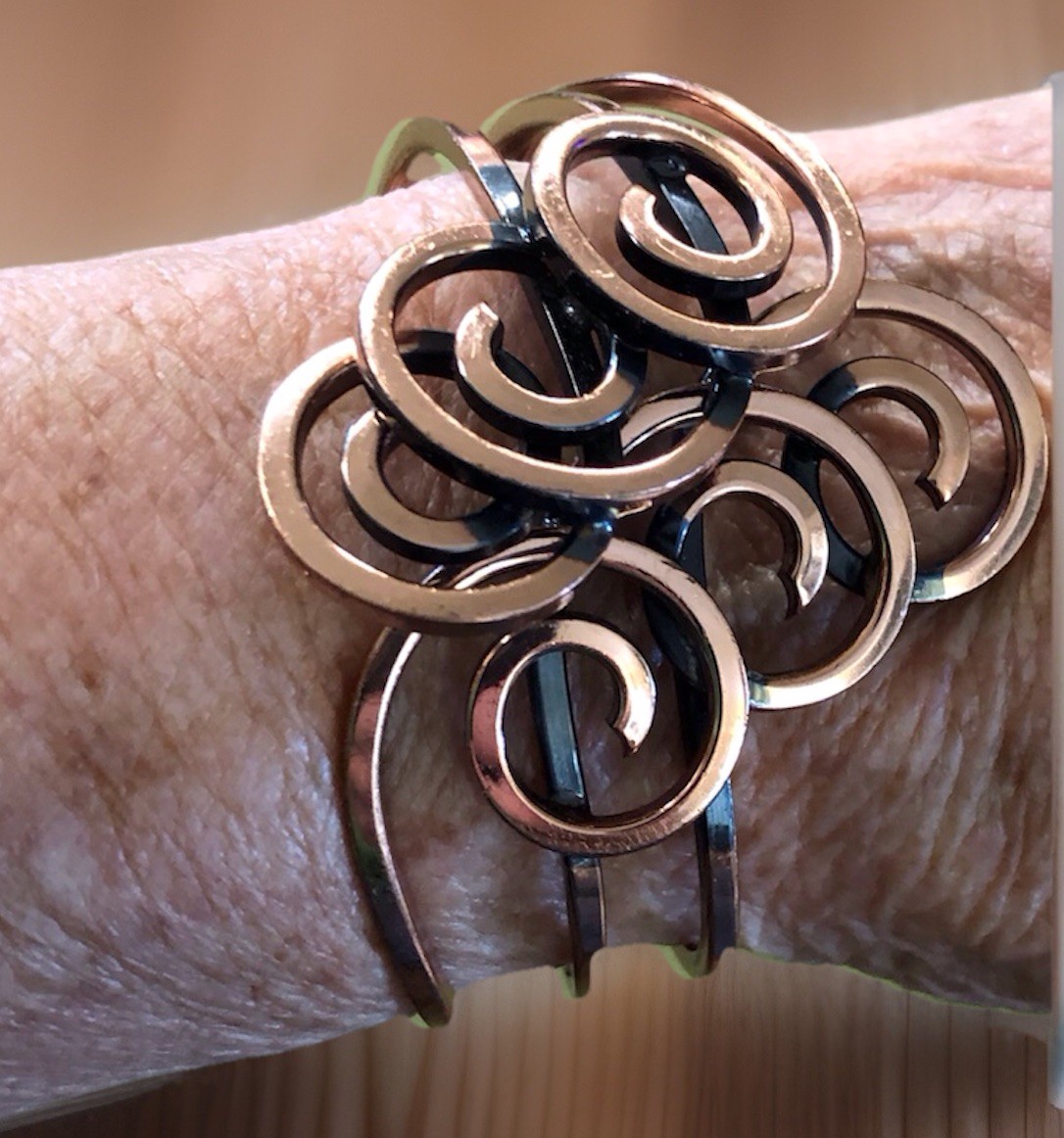 VTG 1950-60’ Artisan Signed Rame Copper Hinged Clamper Bangle Statement Bracelet
