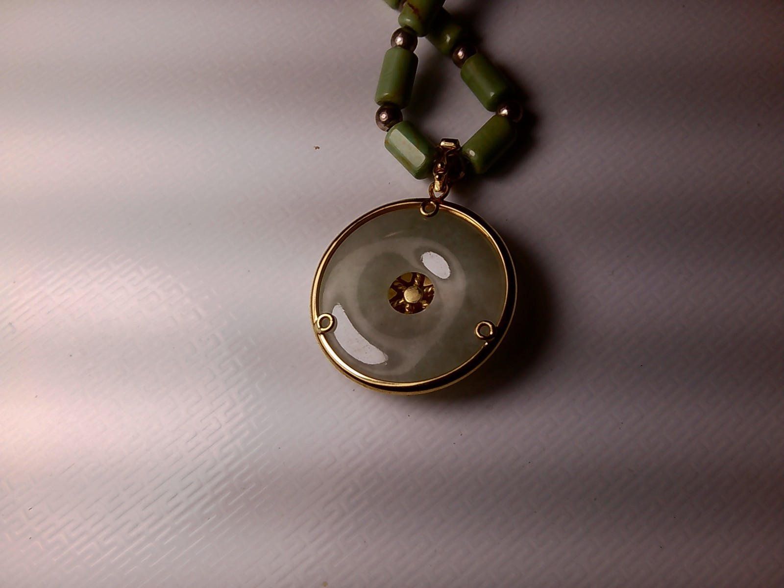 VINTAGE SWOBODA?-LIKE FLOWER PENDANT/NECKLACE 19″ (read description)