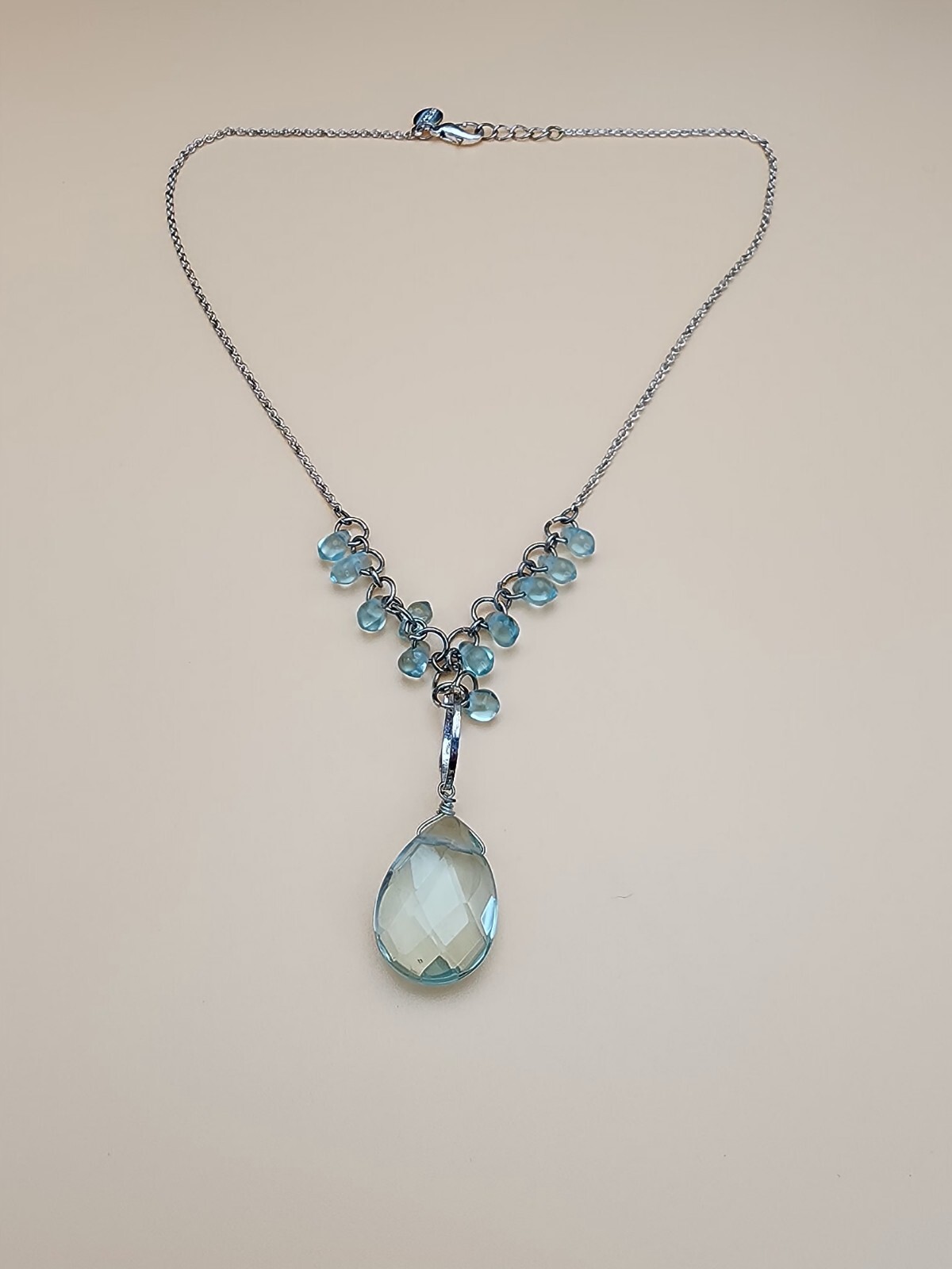 Vtg EXPRESS Signed Light Teal Shade Faceted Teardrop Pendant Necklace