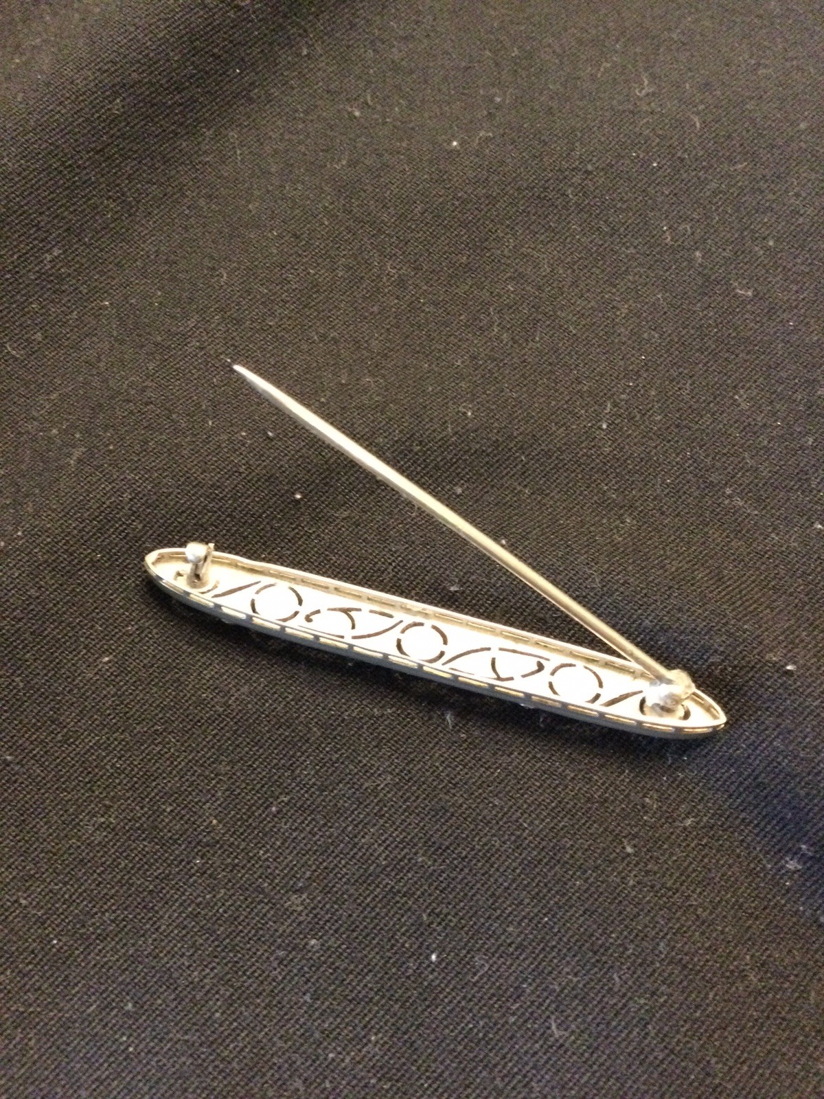 Vintage Silverite Art Deco Brooch with Rhinestones