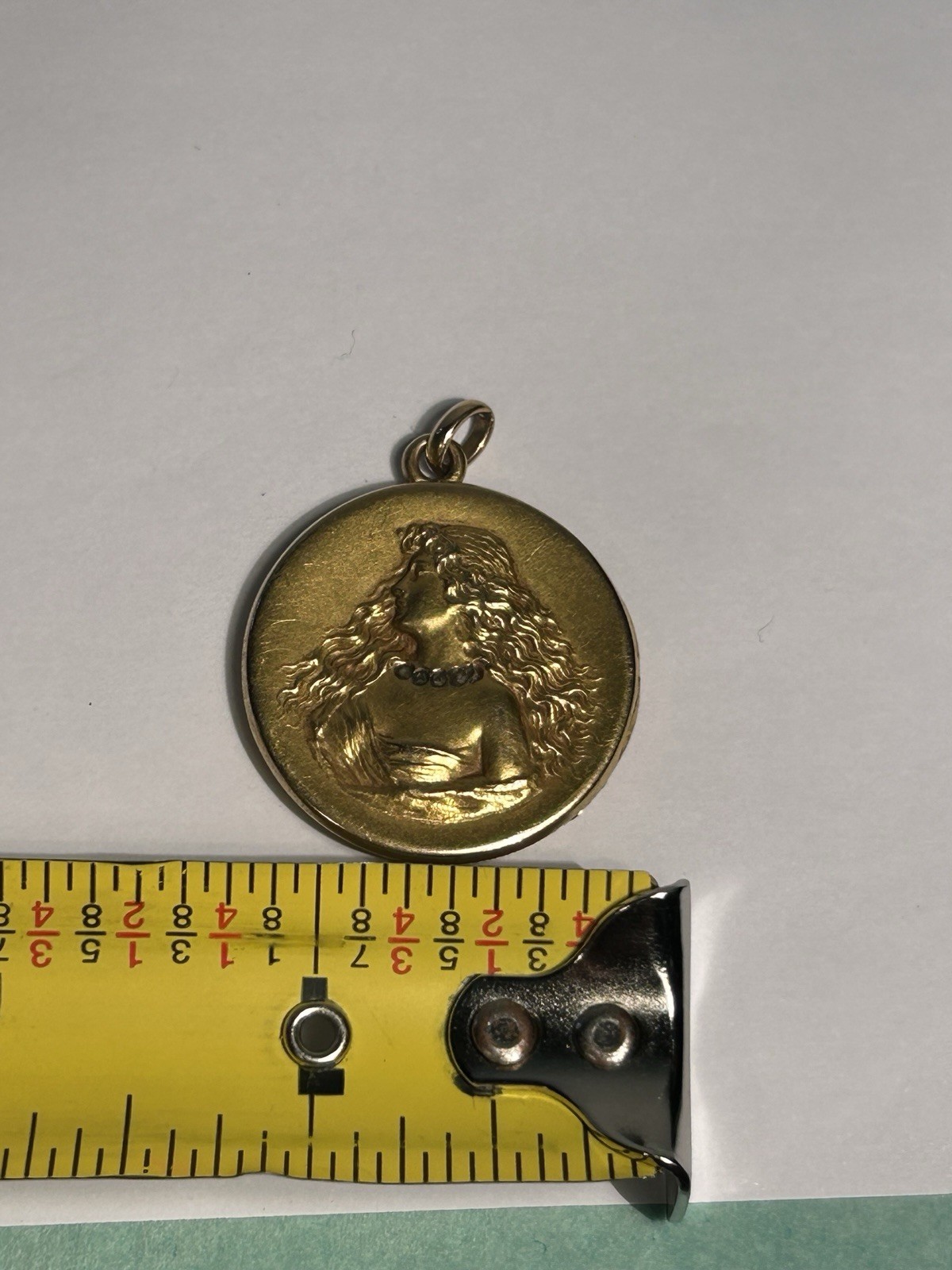 Vintage Art Nouveau Gold Filled Lady Portrait Round Locket Pendant
