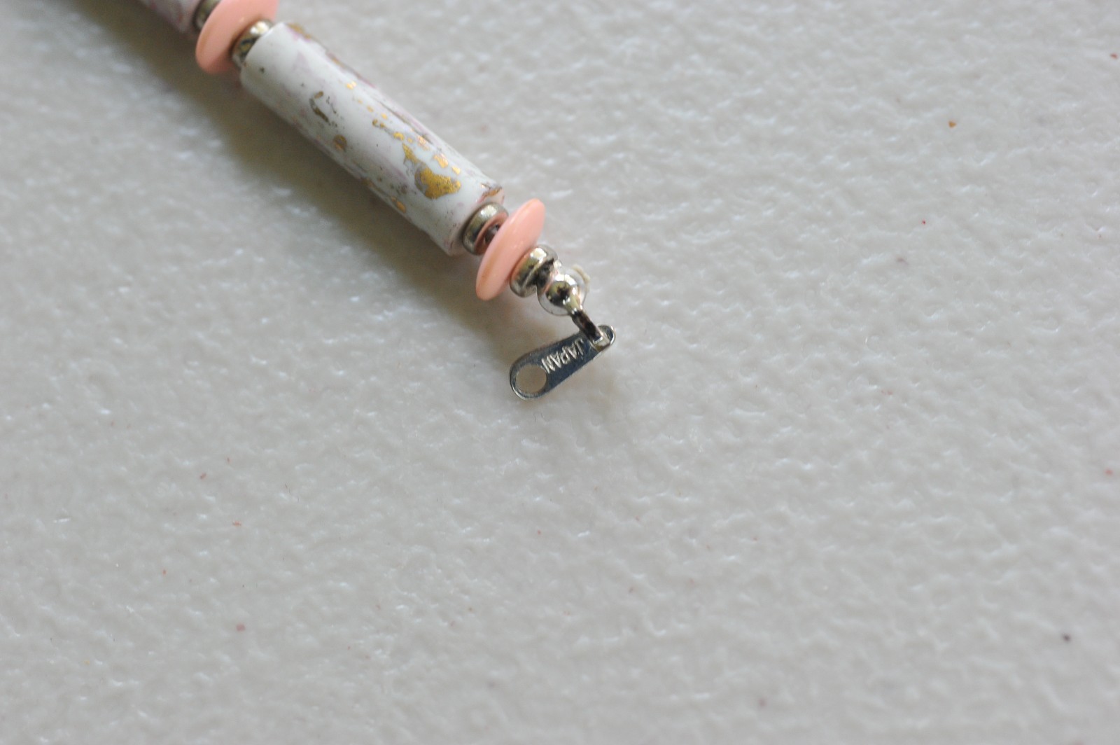Necklace signed romantic cottage core ceramic hand painted pink ivory gold 18″