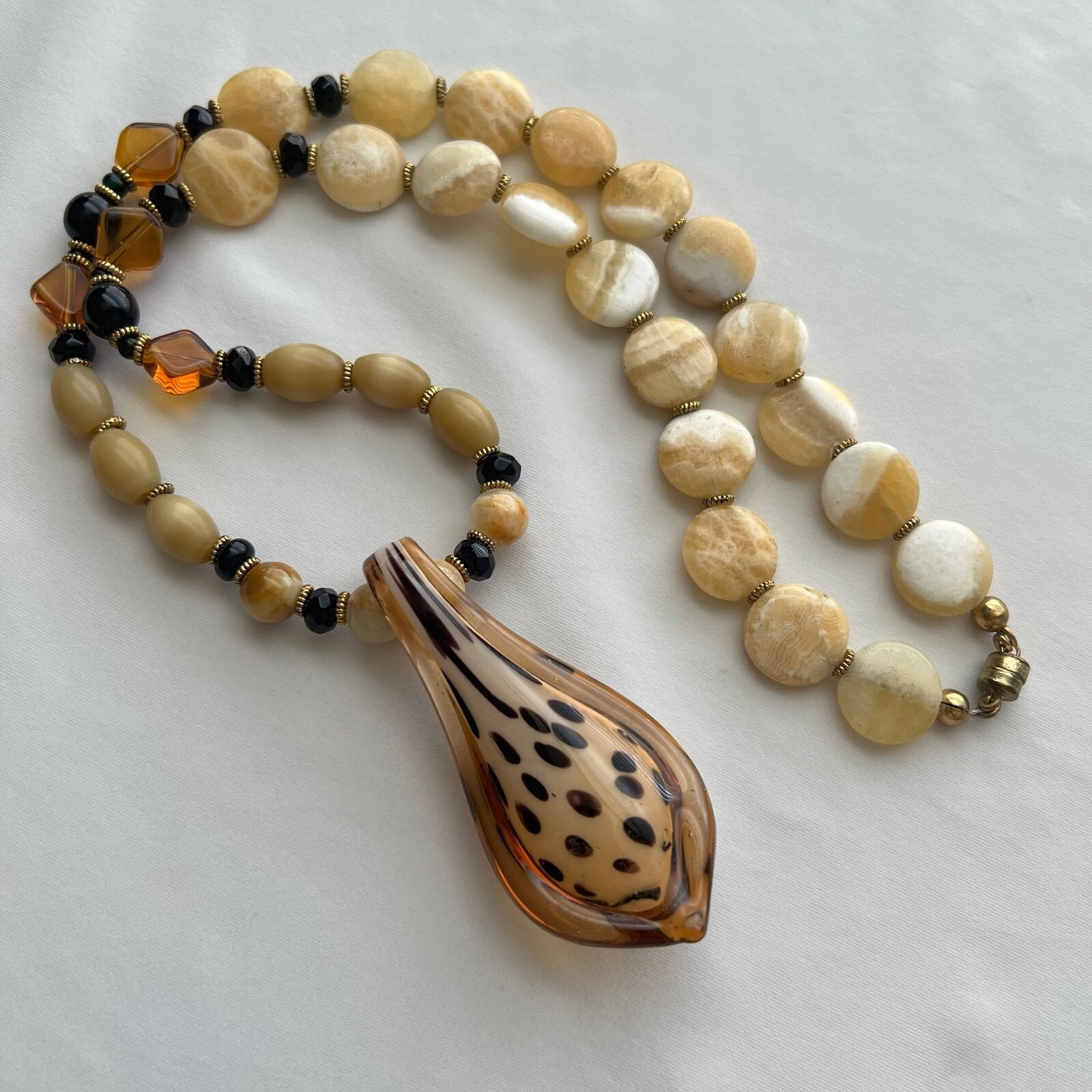 Boho Genuine Yellow Calcite Stone Handblown Art Glass Pendant Gold Tone Necklace
