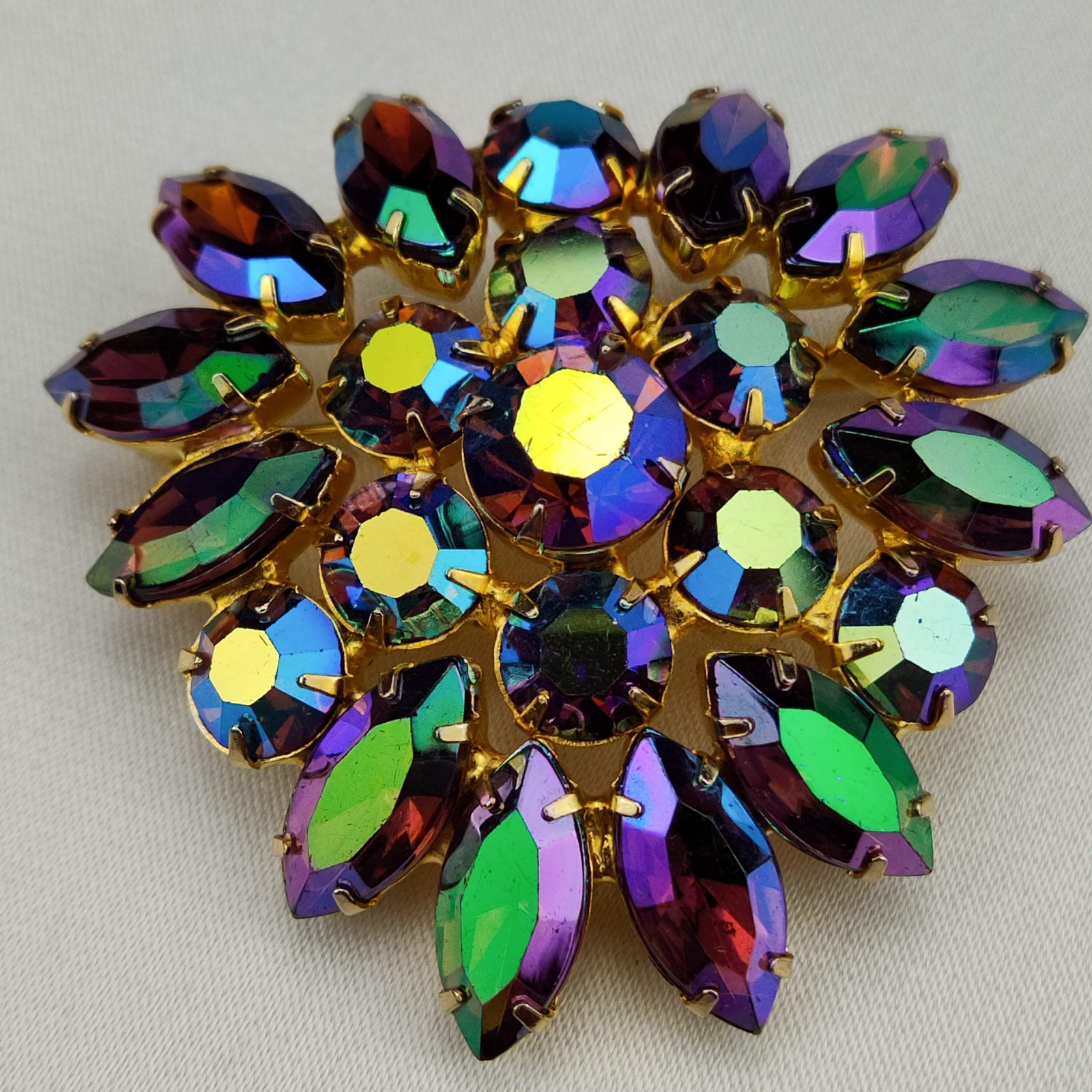 1950’s Purple and Blue Aurora Borealis Rhinestone Small Brooch
