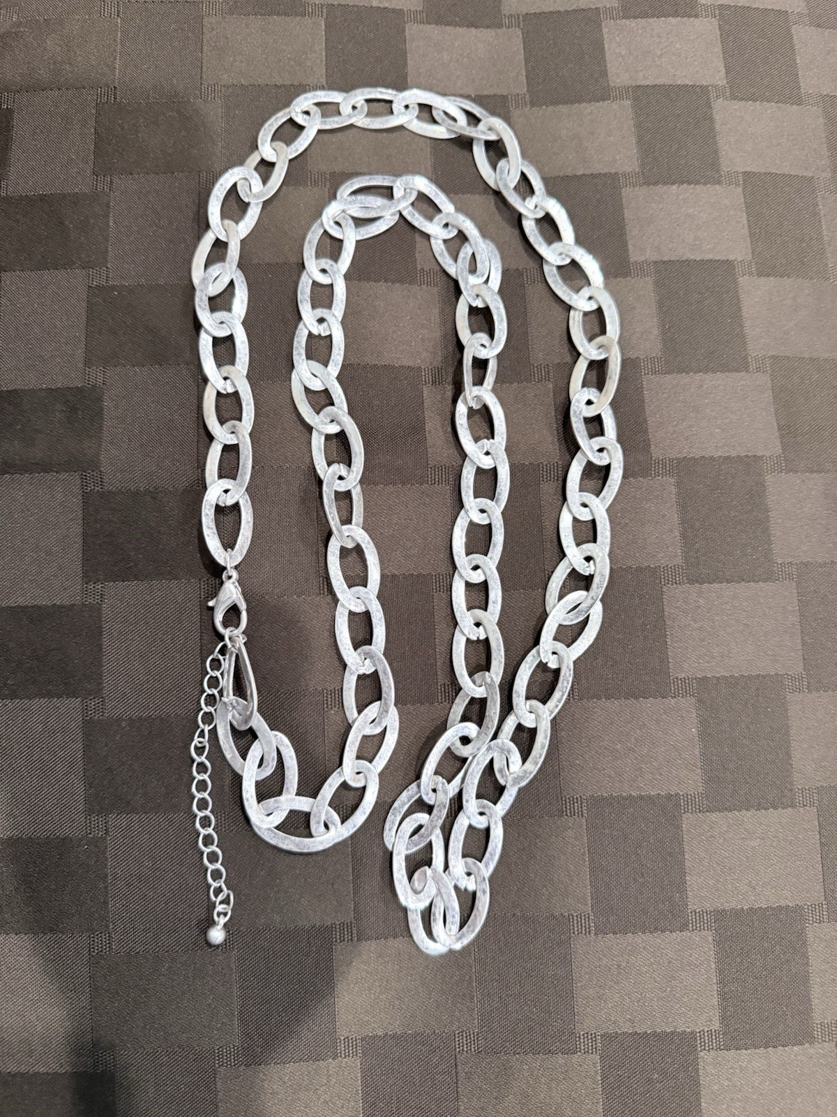 Mens Chunky SilverTone Oval Link Chain NecklaceLong 42″ Unisex Heavy 68g