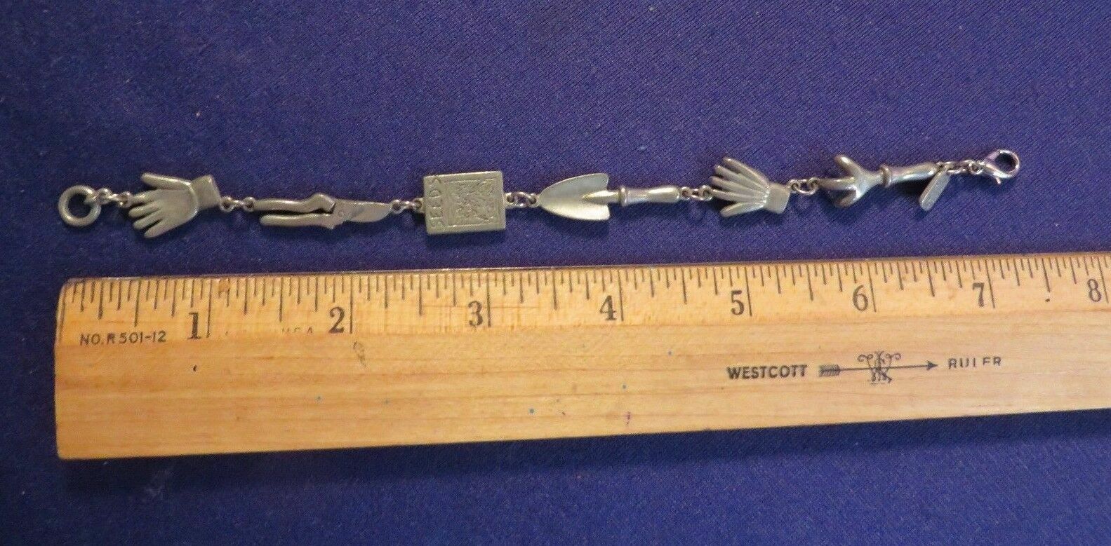 Vintage 7″ Signed JIM CLIFT PEWTER Link Bracelet w GARDENING Charms CUTE