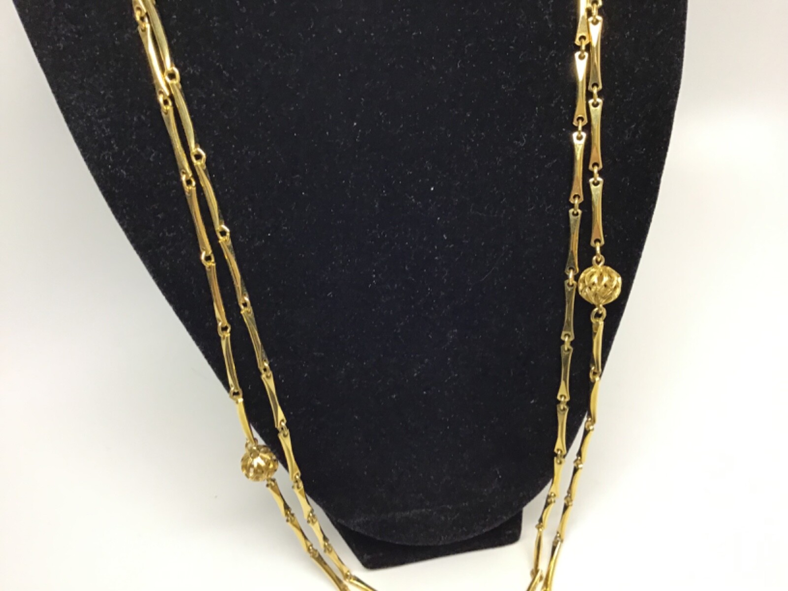 VTG Signed MONET Gold Tone Bar Link Filigree Bead Station Necklace – 52″ – MINT!