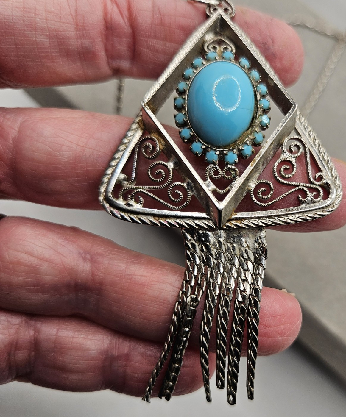 VTG Silver Tone Turquoise Color Large Pendant Wheat Chain Necklace Southwest 16″