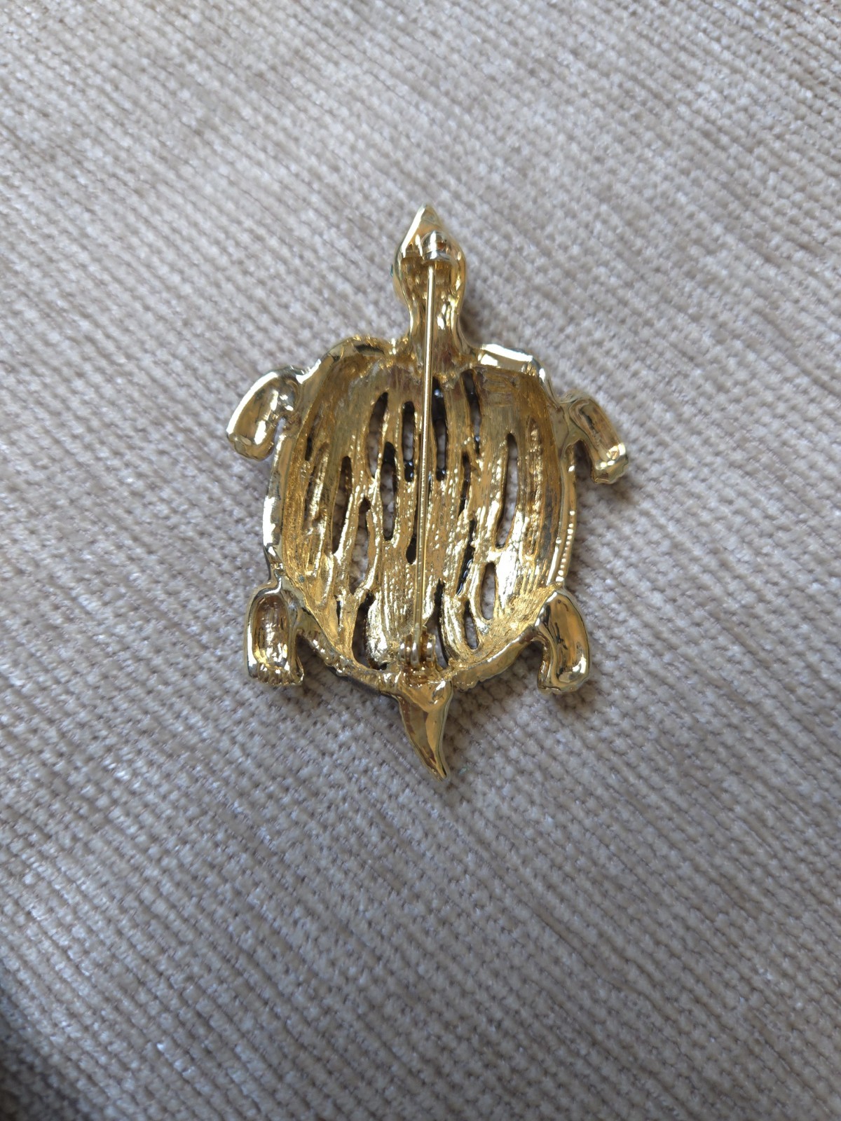 Vintage Turtle Brooch Pin Gold Tone Silver Green Stone Eyes Pin