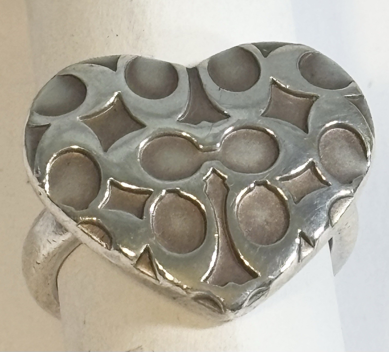 Vintage 925 Turkey Scalloped Heart Ring Size 6 1/4 20mm Center