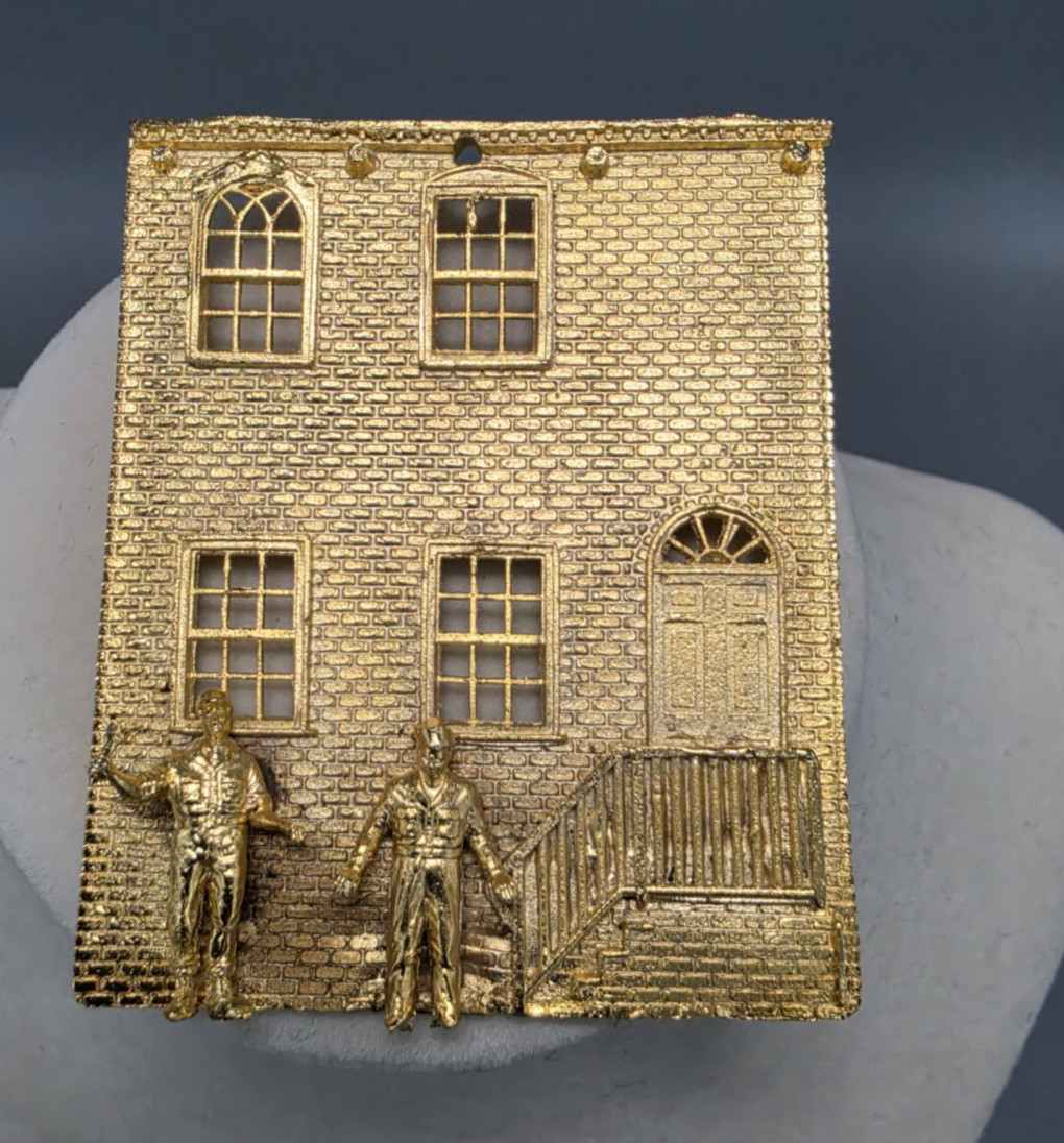 Vintage Panatela Grande Designs Building and Figures Facade Pin/Pendant Unique