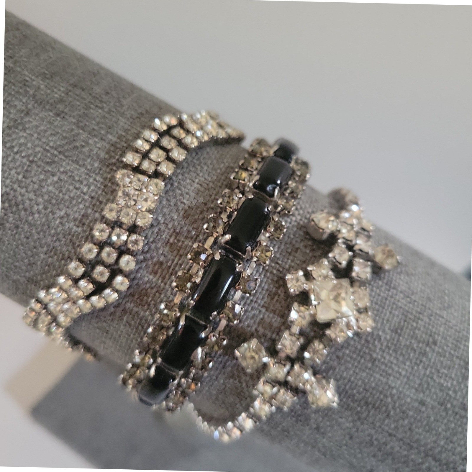 Vintage Rhinestone and Black Stone Bracelet Set 3pc Size 6.5-7.25″ Goth