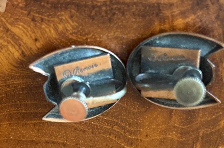 2 Pairs Vintage Matisse Renoir Copper Flower Earrings 1.5″ Screwback