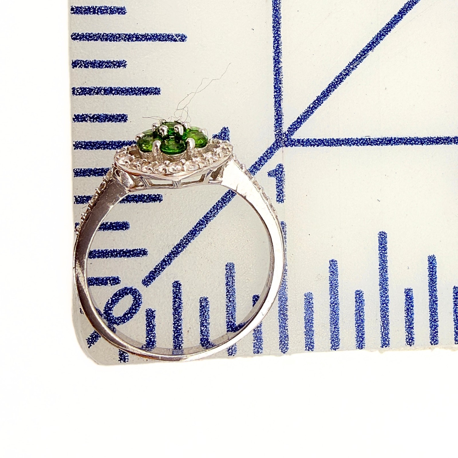 Charming Marked Sterling Silver Floral Motif Green Iolite Ring Sz 11