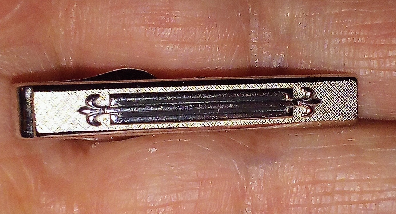 Vintage Swank Silver Tone Fleur De Lis Black Enamel Cuff Links & Tie Clip Set