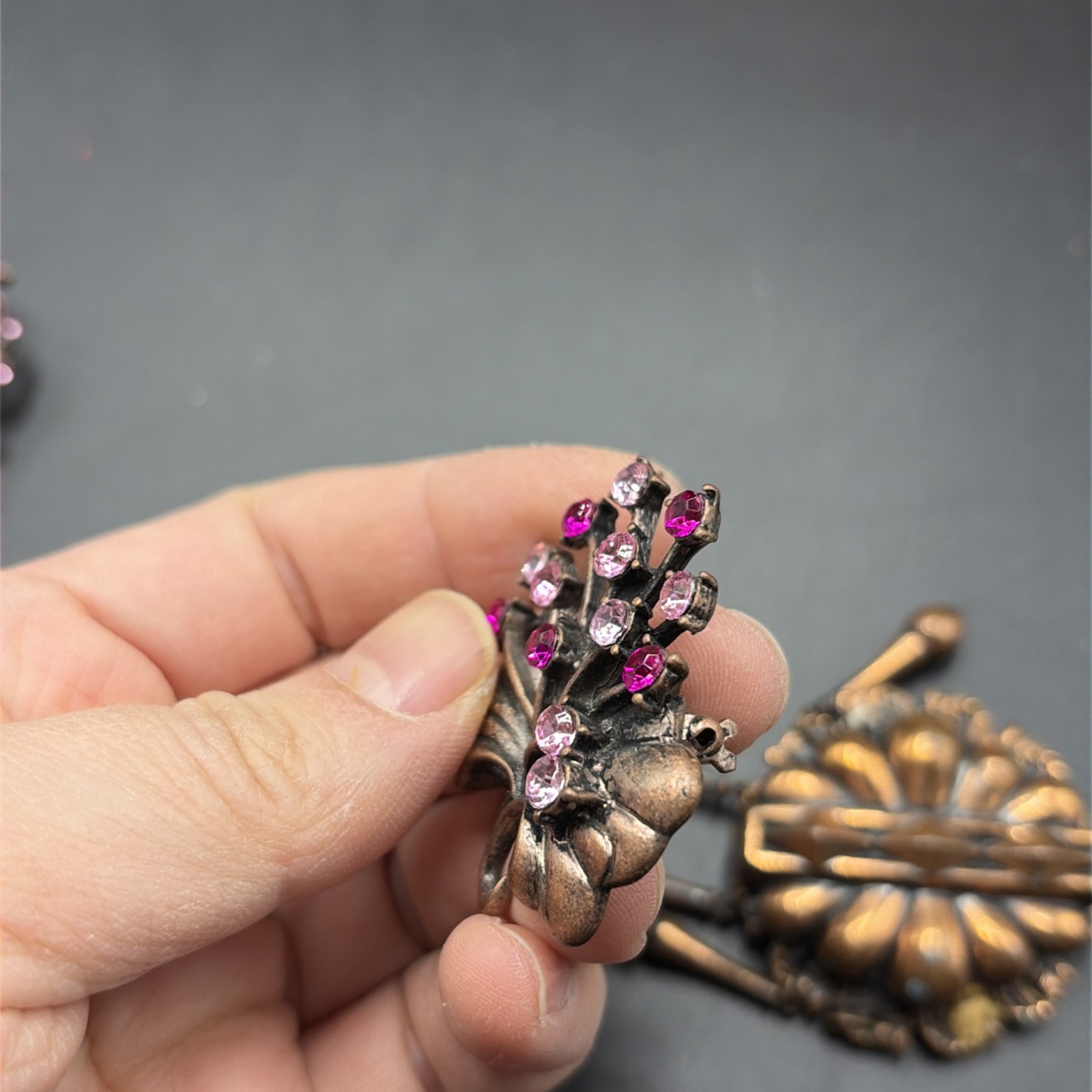 Lot Of 4 Vintage Bronze Finish Brass Brooch Pin Purple Pink Red Kaywin Nov *READ