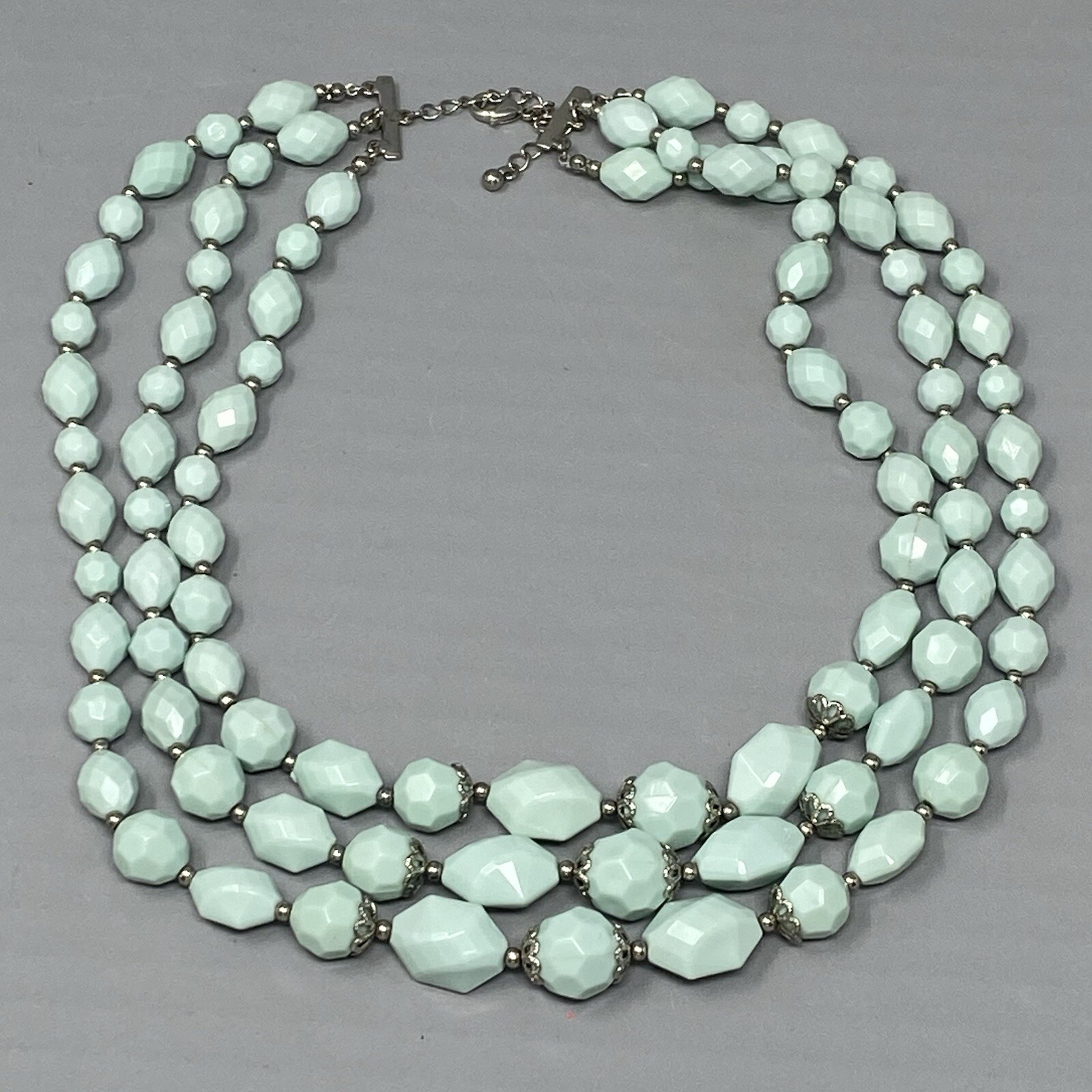 Vintage Bead Necklace Light Blue Acrylic Facet Layered Bib Chunky Collar 19″