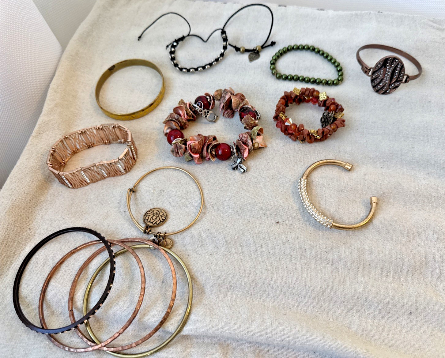 14 Bracelets earthtones glass beads shell textured Goldstone Lot boho 90s hippie