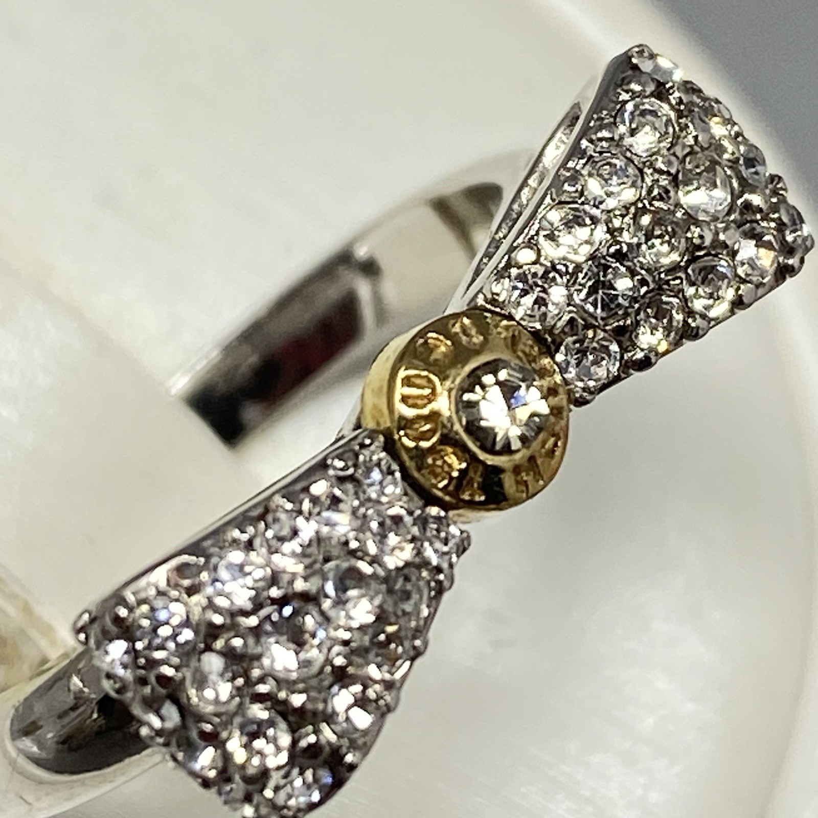 Henri Bendel Bow Coctail Ring Henri Bendel Two Tone Swarovski Crystals Pave 6.5