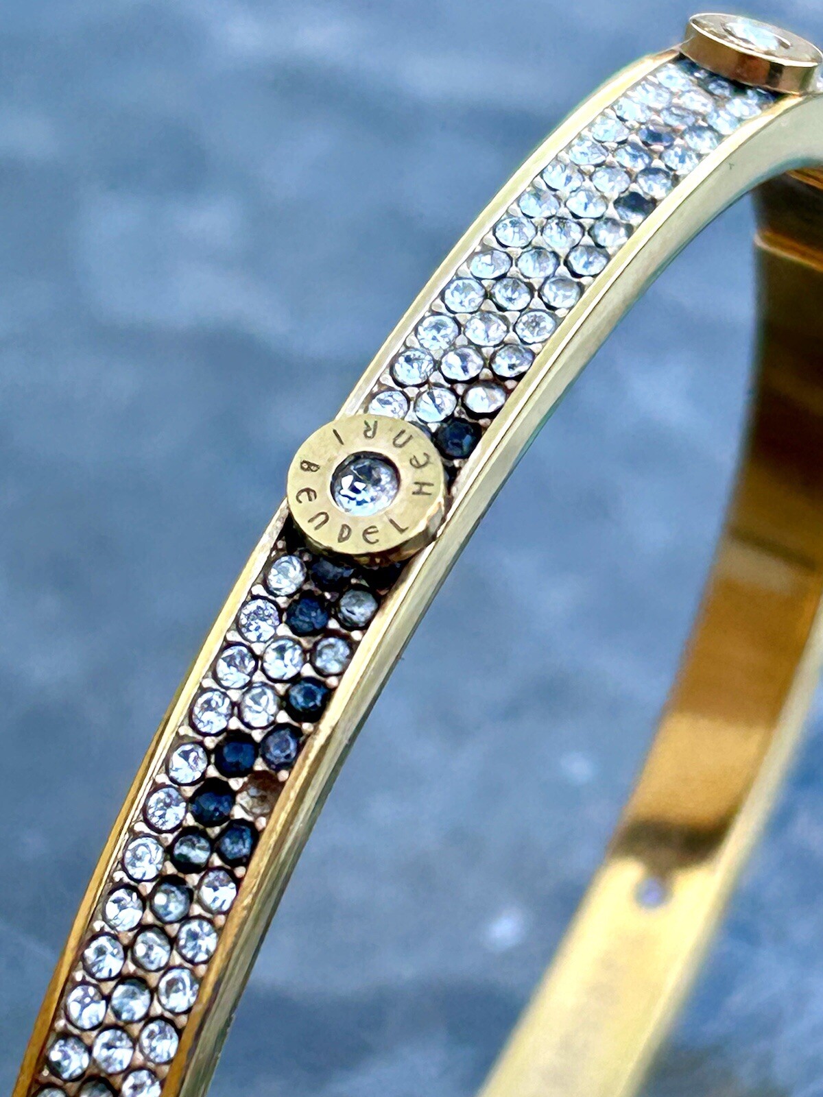 Vtg Signed Henri Bender Designer Rhinestone Gold Tone Hinged Bangle Bracelet